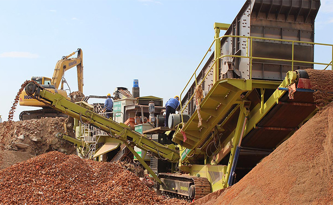 建筑垃圾破碎制砂現場 建筑垃圾破碎制砂現場