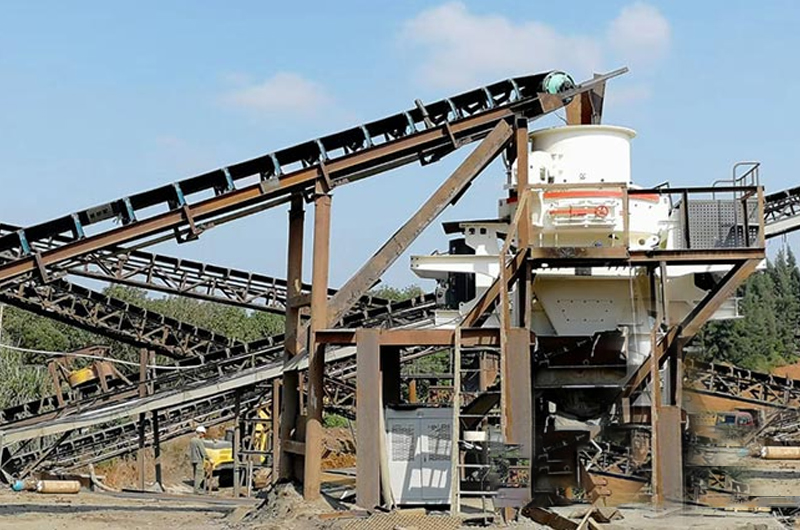 環保型沖擊式制砂機生產現場