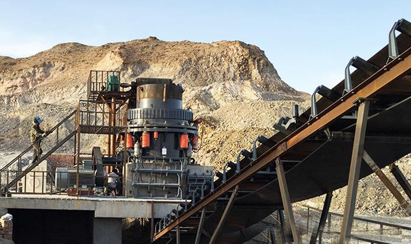 圓錐破碎機生產現場