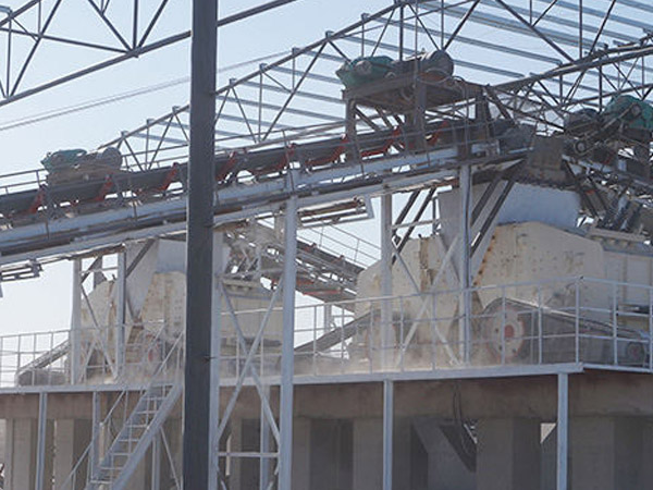 PF1520大型反擊破作業現場