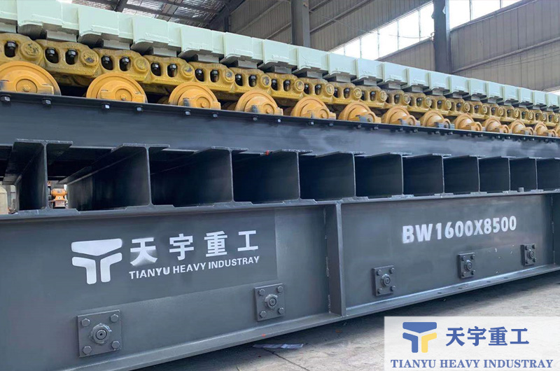 大型板喂機(jī)